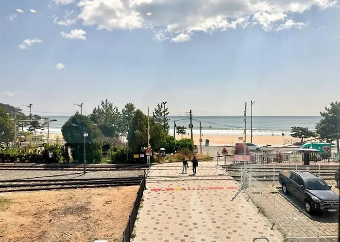 Songjeong Gonggamgonggan Pool 釜山広域市
